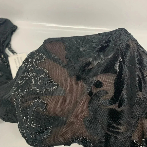 Isaac  Mizrahi Black Velvet Top‎ XS  Silver Sparkle Bell Sleeve Boho Whimsy Goth - Picture 4 of 14